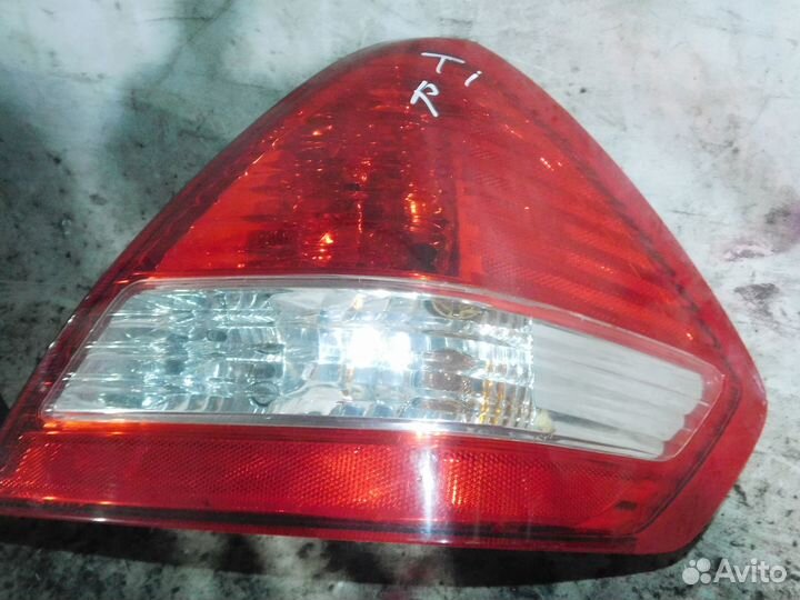 Фонарь задний ниссан тиида с11 седан