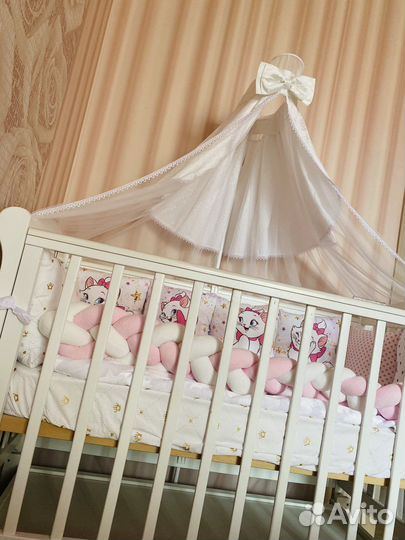 Детская кроватка