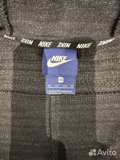 Спортивная кофта nike