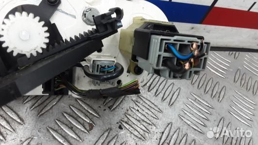 Блок управления печки и климат-контроля ford fiest