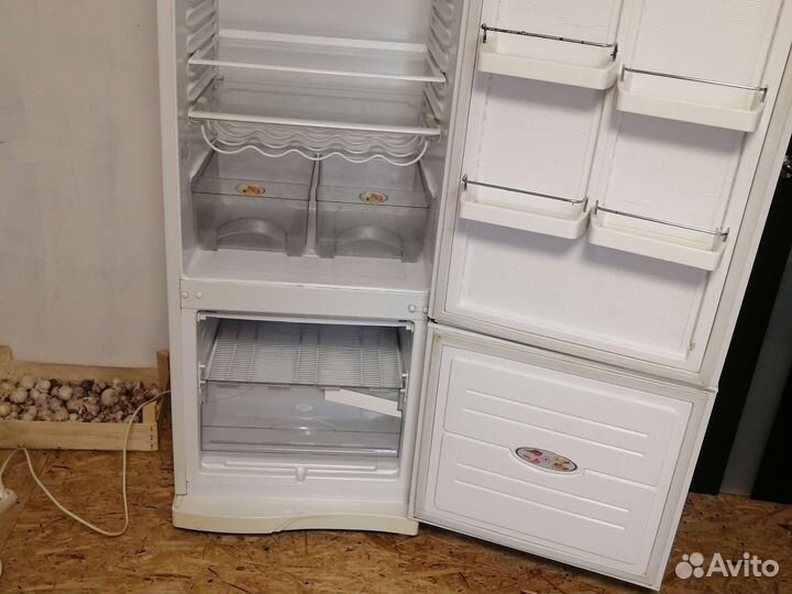 Холодильник бу