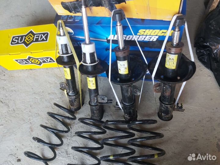 Амортизаторы пружины Шевроле Лачетти