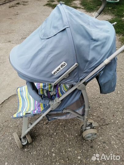 Прогулочная коляска