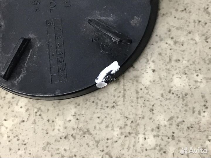 Заглушка буксировочного крюка VW Passat B8 2015