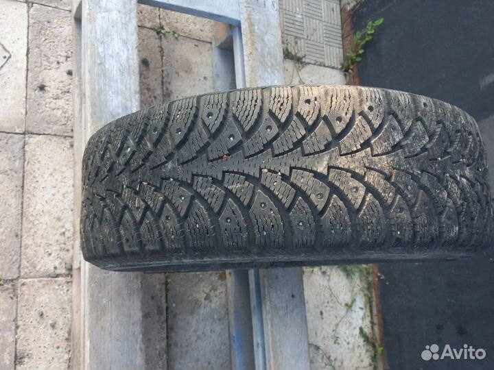 Nokian Tyres Hakkapeliitta 4 185/60 R15 C