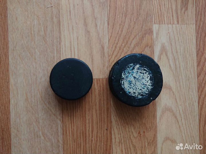 Шайба для хоккея / хоккейная шайба