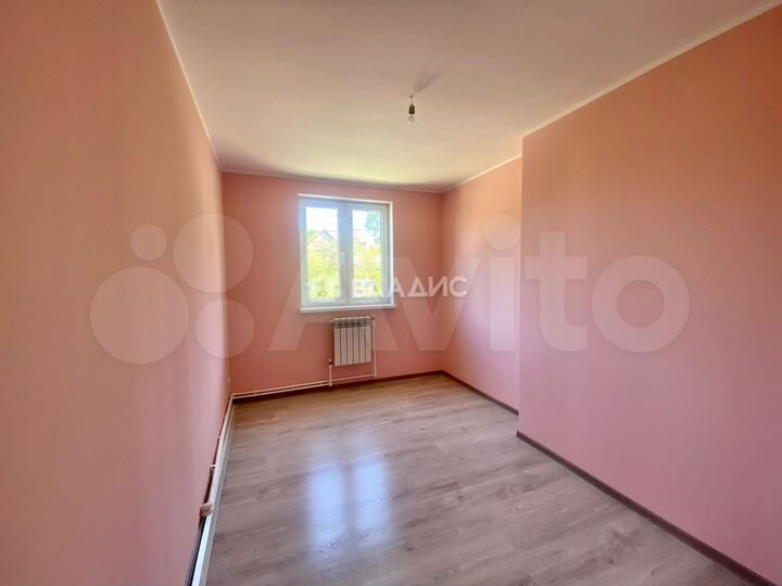 Дом 135 м² на участке 5 сот.