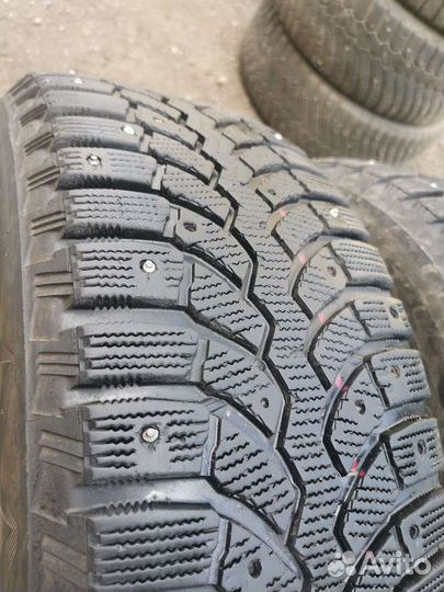 Bridgestone Blizzak Spike-01 205/60 R16