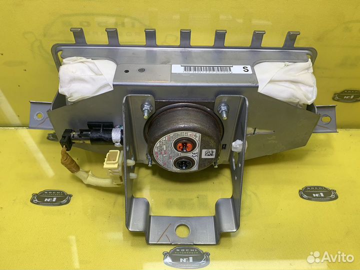 Подушка Airbag в торпеду infiniti Q50 V37 2013-201