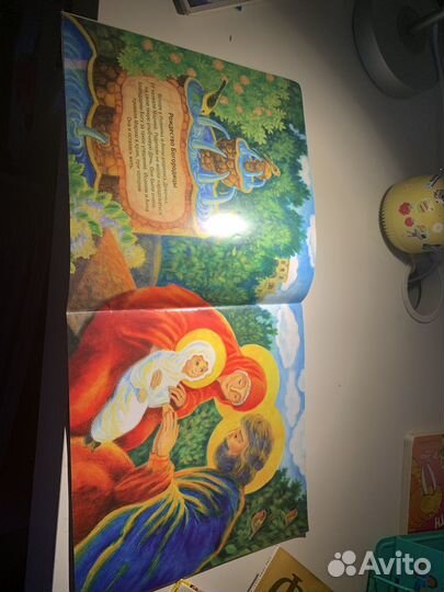 Книга детская о житии пресвятой Богородицы