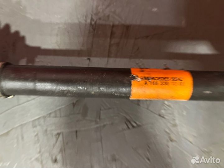 Полуось передняя правая (приводной вал, шрус)