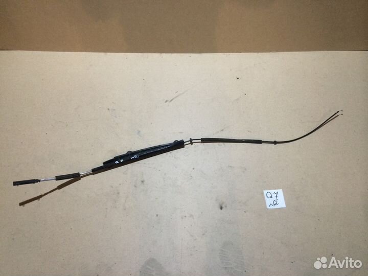 Замок и амортизаторы капота audi Q7