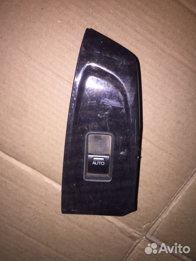 Honda Accord 8 кнопка стеклоподьемника