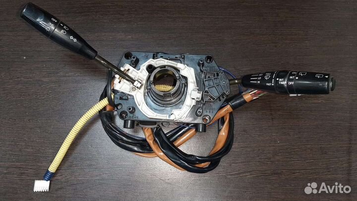 Подрулевой переключатель Сузуки Гранд Витара 1999