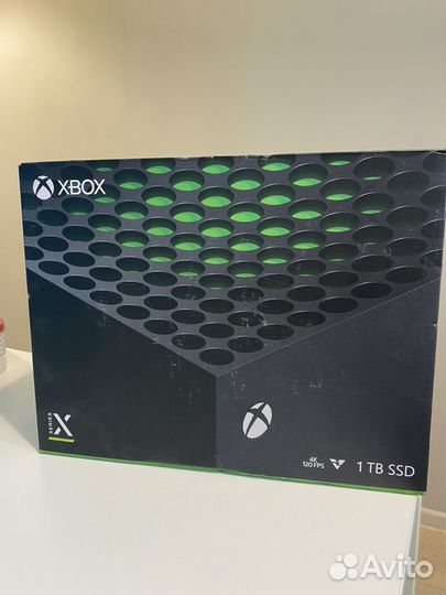 Игровая приставка xbox Series X 1 TB