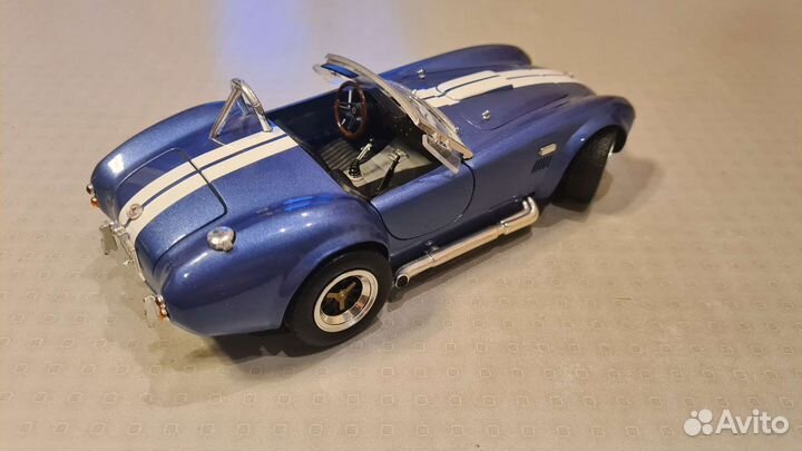 Коллекционная модель 1/18