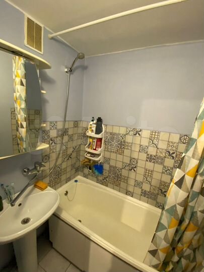 1-к. квартира, 38 м², 4/10 эт.