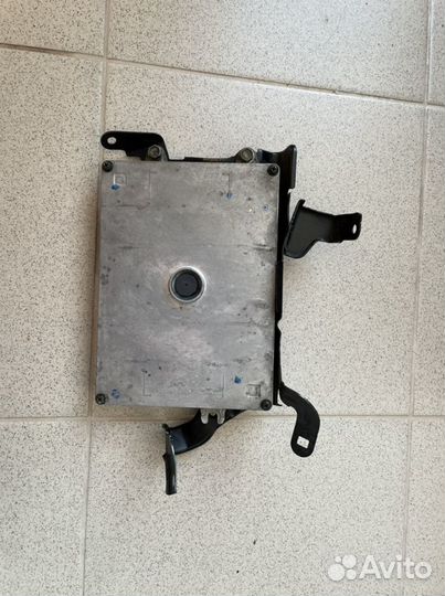 Блок управления двс хонда цивик (Honda Civic)