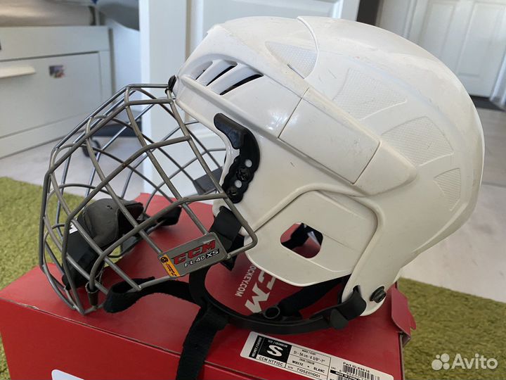 Шлем хоккейный детский ccm