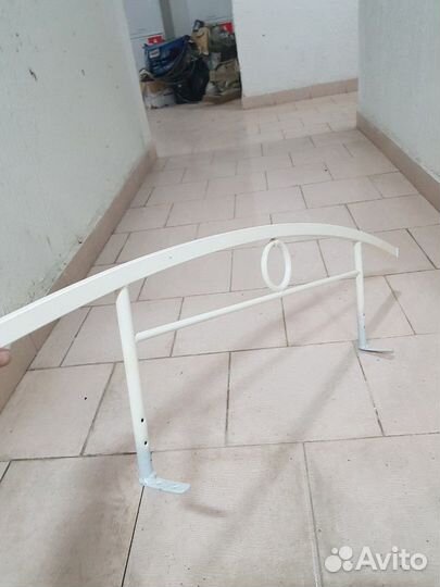 Ограничитель для кровати