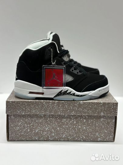 Nike Air Jordan 5 Retro Black