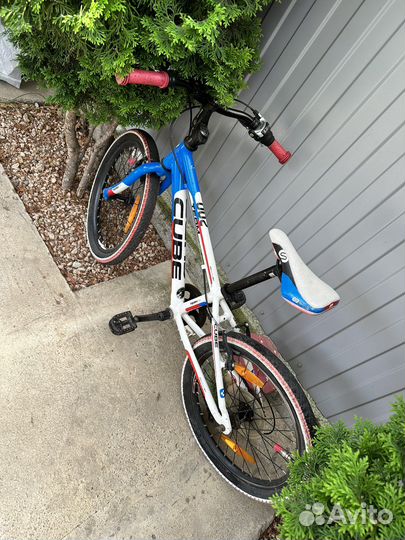 Детский велосипед cube 200