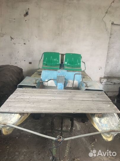 Продам катамаран Янтарь