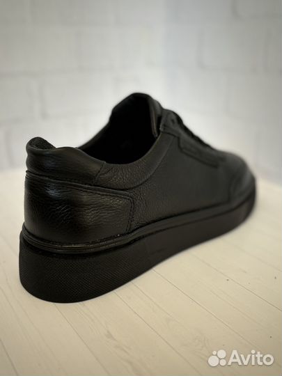 Полуботинки armani кожаные