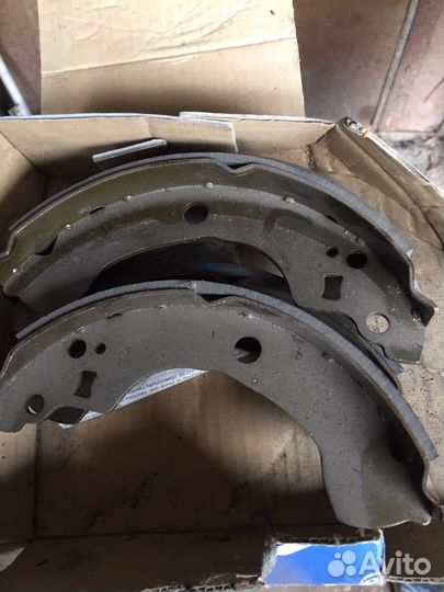 Колодки тормозные Nissan Almera