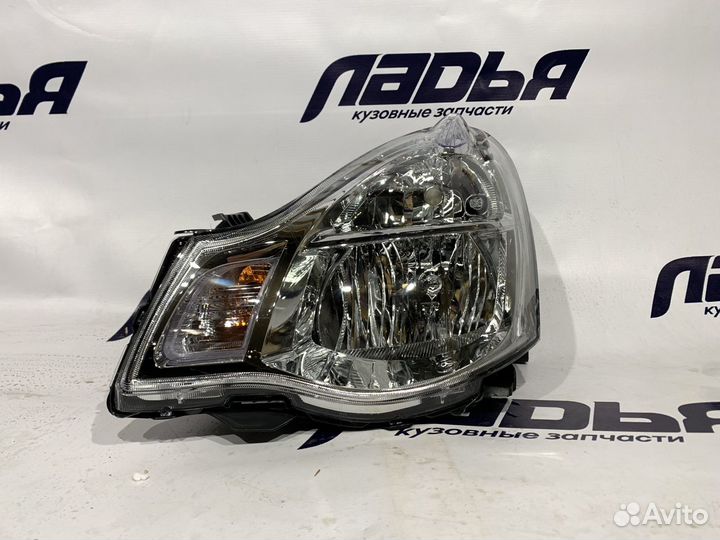 Фара Nissan Almera G15 (13) левая