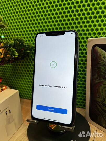 iPhone Xs Max, 64 ГБ
