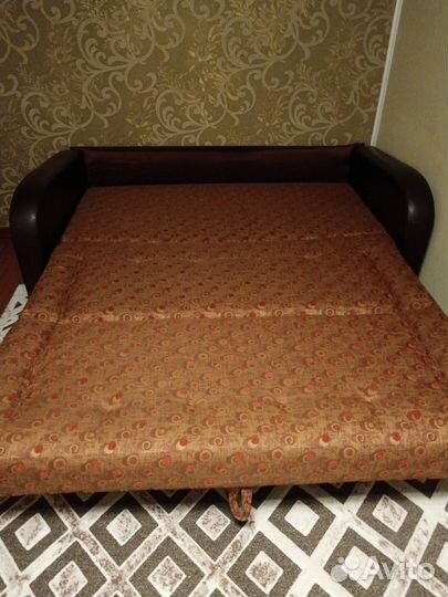 Диван прямой раскладной