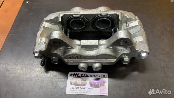 Суппорт тормозной Тойота hilux 2016