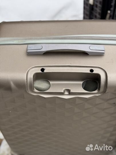 Чемодан на колесах