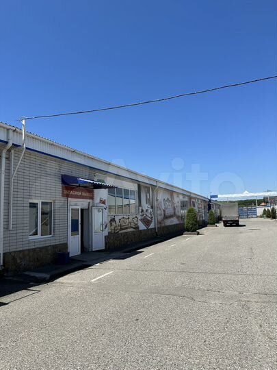 Склад, 818 м²