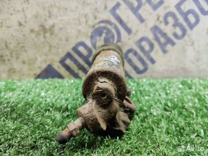 Рабочий цилиндр сцепления Toyota Avensis универсал