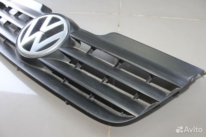 Решетка радиатора VW Pointer/Golf BR 2004-2009