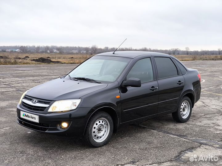 LADA Granta 1.6 МТ, 2013, 111 000 км