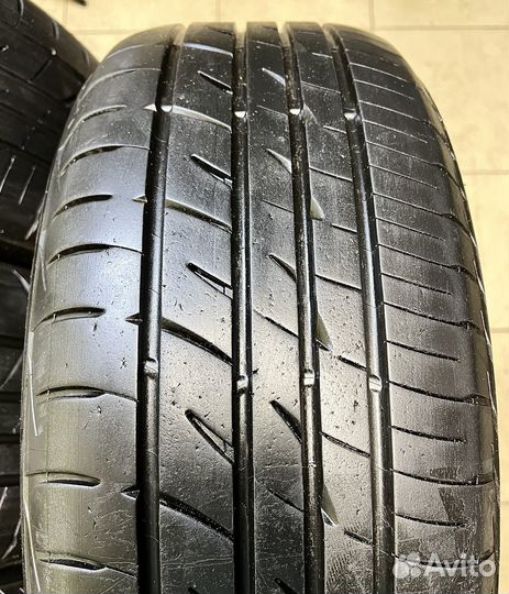 Bridgestone Playz PX 215/55 R17 94V