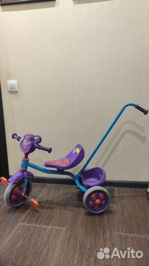 Трехколесный детский велосипед с ручкой бу