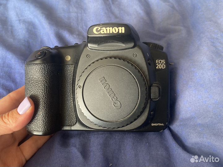 Зеркальный фотоаппарат canon 20D
