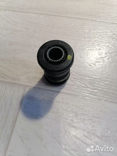 Сайлентблок переднего рычага Toyota Corolla