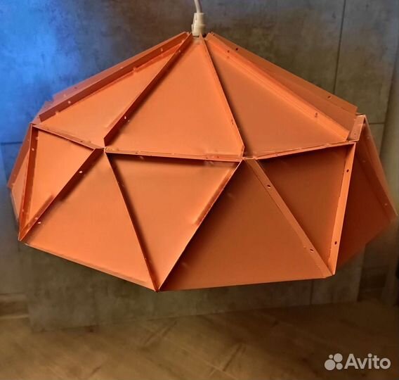 Светильник потолочный подвесной металлический