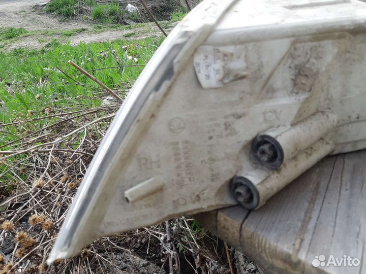 Фары передние 2 шт