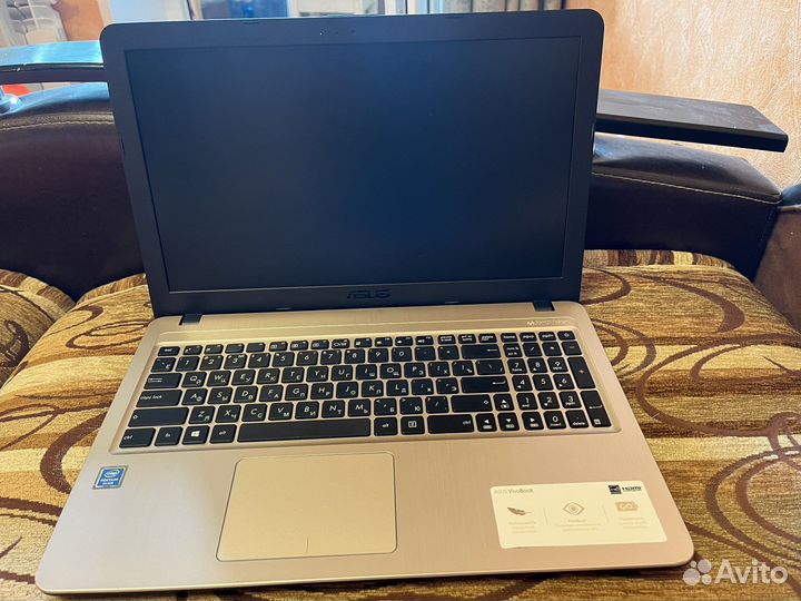 Ноутбук asus x540m