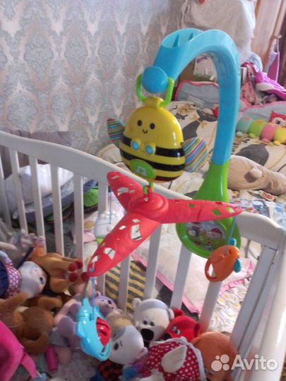 Мобиль для детской кроватки музыкальный
