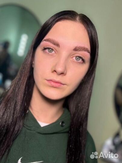 Мастер бровист