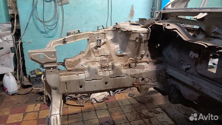 Лонжерон четверть передний правый Mitsubishi