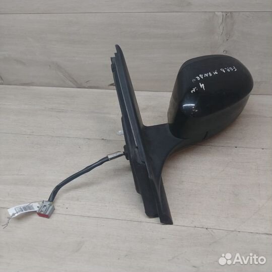 Левое зеркало заднего вида Ford Mondeo 4