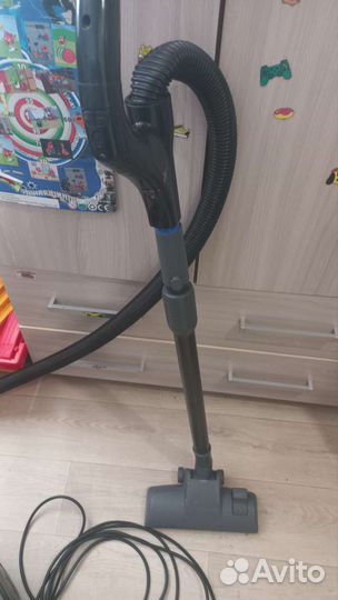 Пылесос Vitek